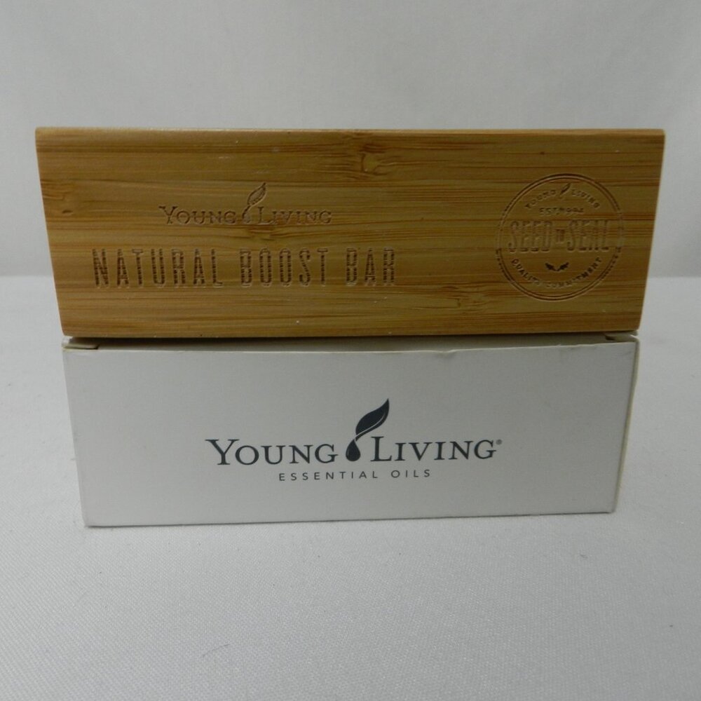 Young Living Bamboo Holder Natural Boost Bar Holds 3 bottles 5 ml in box NIB NEW